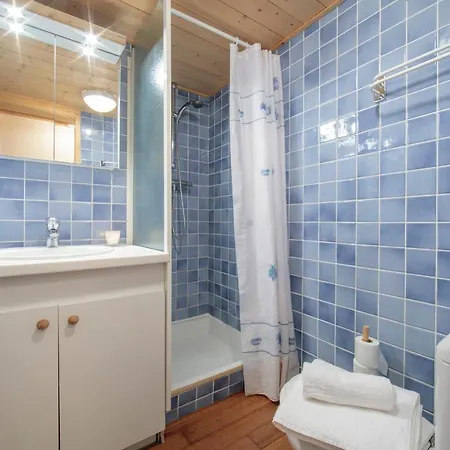 아파트 Montroc Sleeps 8 *